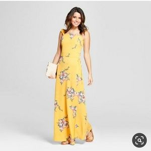 Love@firstsight NWT floral print wrap maxi dress